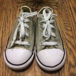 Converse metallic gold for girls